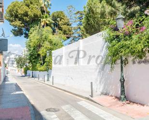 Vista exterior de Apartament en venda en Nerja amb Aire condicionat, Calefacció i Forn