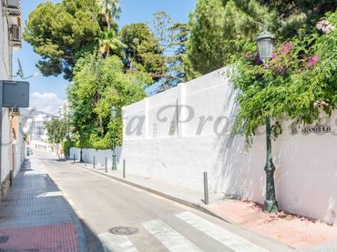 Apartament amb balcó en venda a Calle de las Flores
