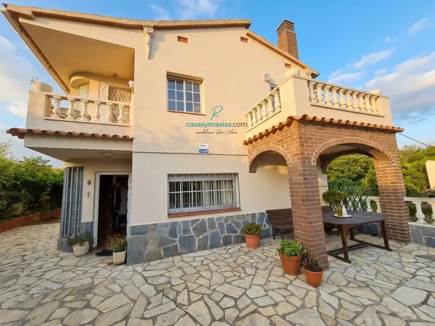 Vista exterior de Casa o chalet en venta en Torrelavit con Aire acondicionado, Calefacción y Jardín privado