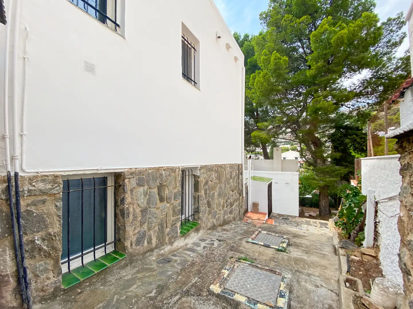Vista exterior de Casa o xalet en venda en Roses amb Aire condicionat, Calefacció i Terrassa