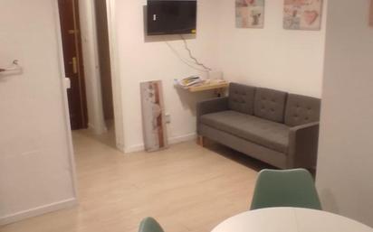 Living room of Flat to rent in  Granada Capital  with Terrace