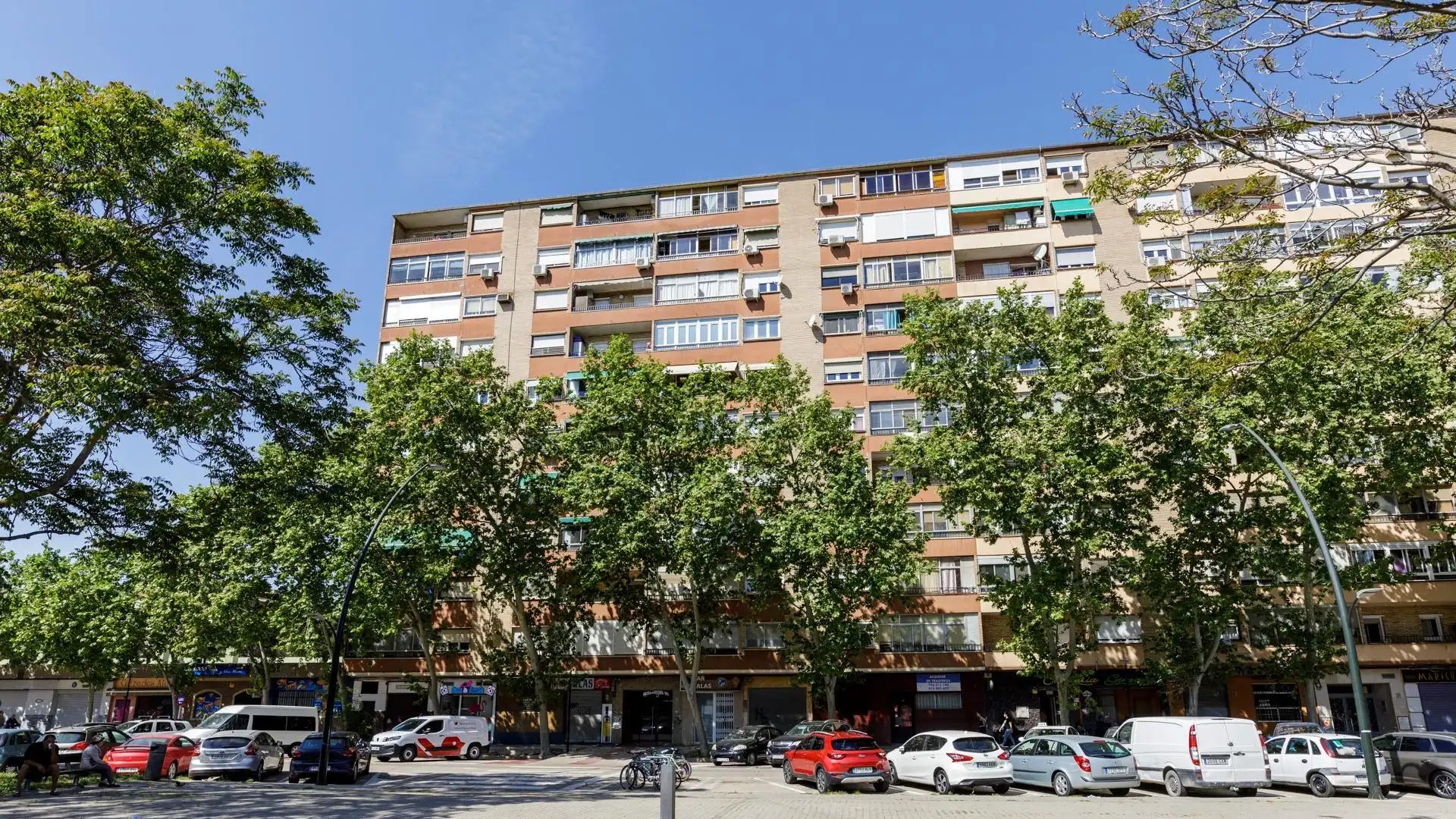 Vista exterior de Piso en venta en Zaragoza con Aire acondicionado, Calefacción y Amueblado