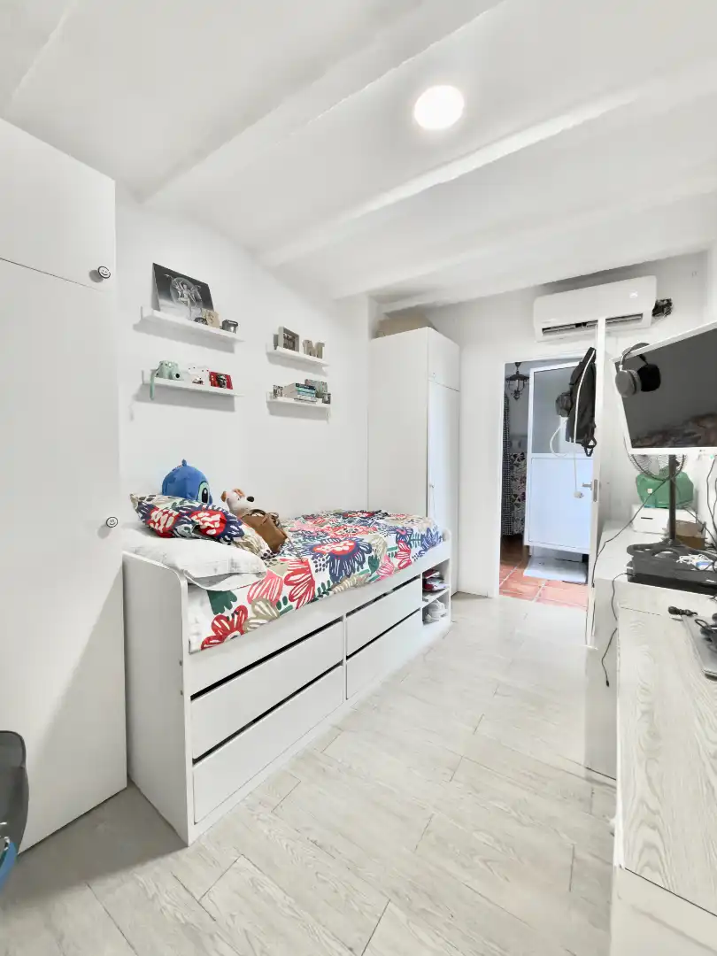 Habitación de Dúplex en venta en Bornos con Aire acondicionado, Terraza y Amueblado