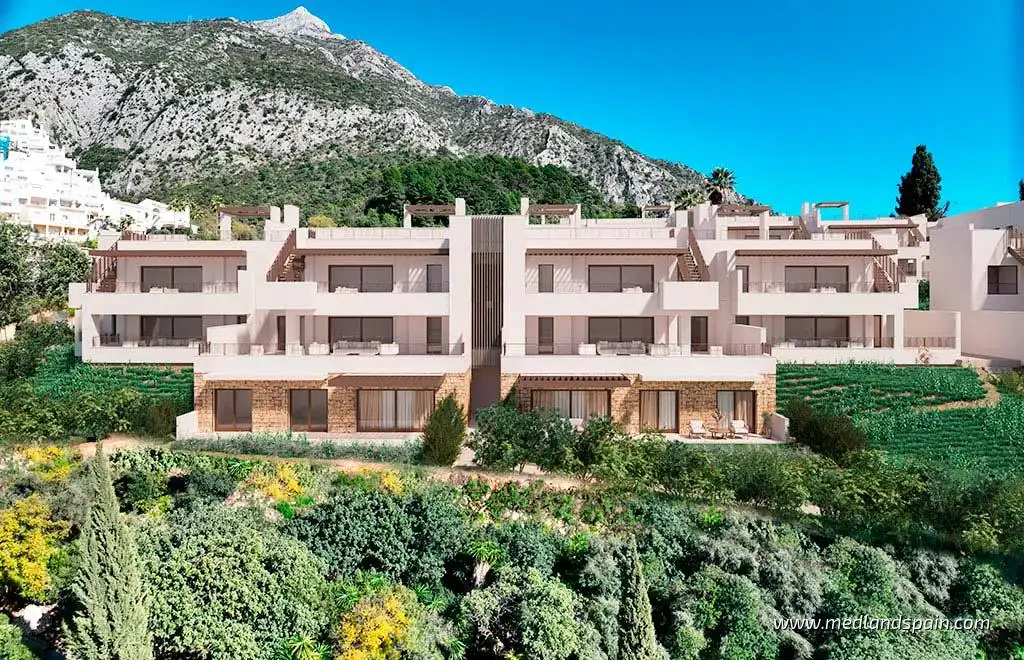 Apartamento con piscina en venta en Istán, imagen 2