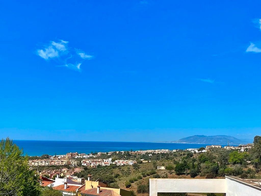 Vista exterior de Dúplex en venda en Vélez-Málaga amb Aire condicionat, Terrassa i Traster
