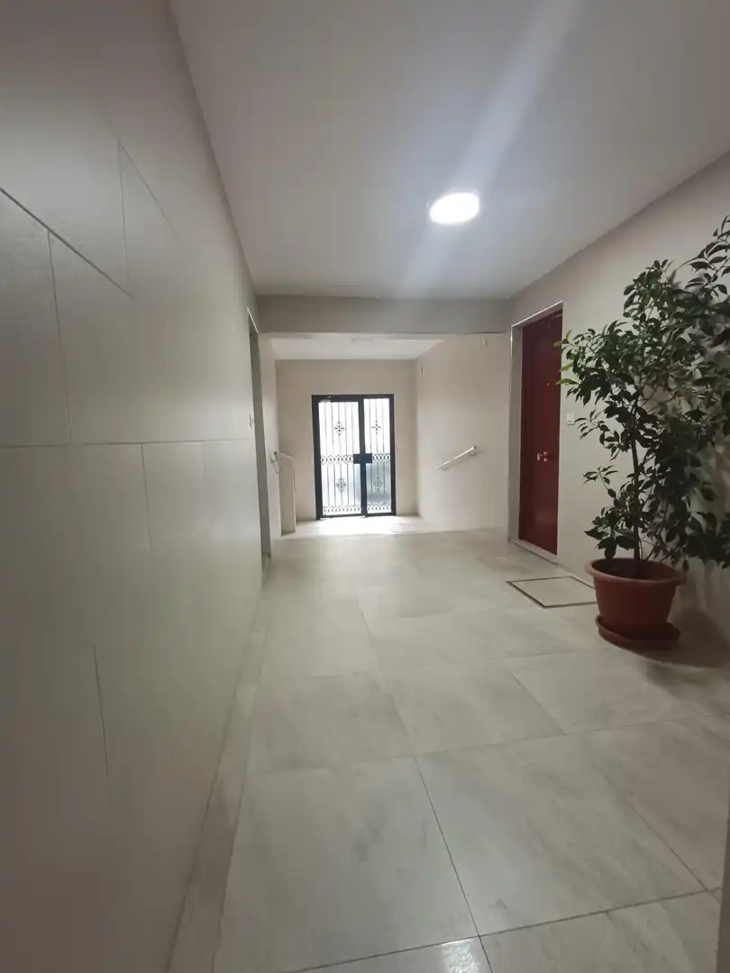 Flat for sale in Sevilla  with Air Conditioner and Furnished