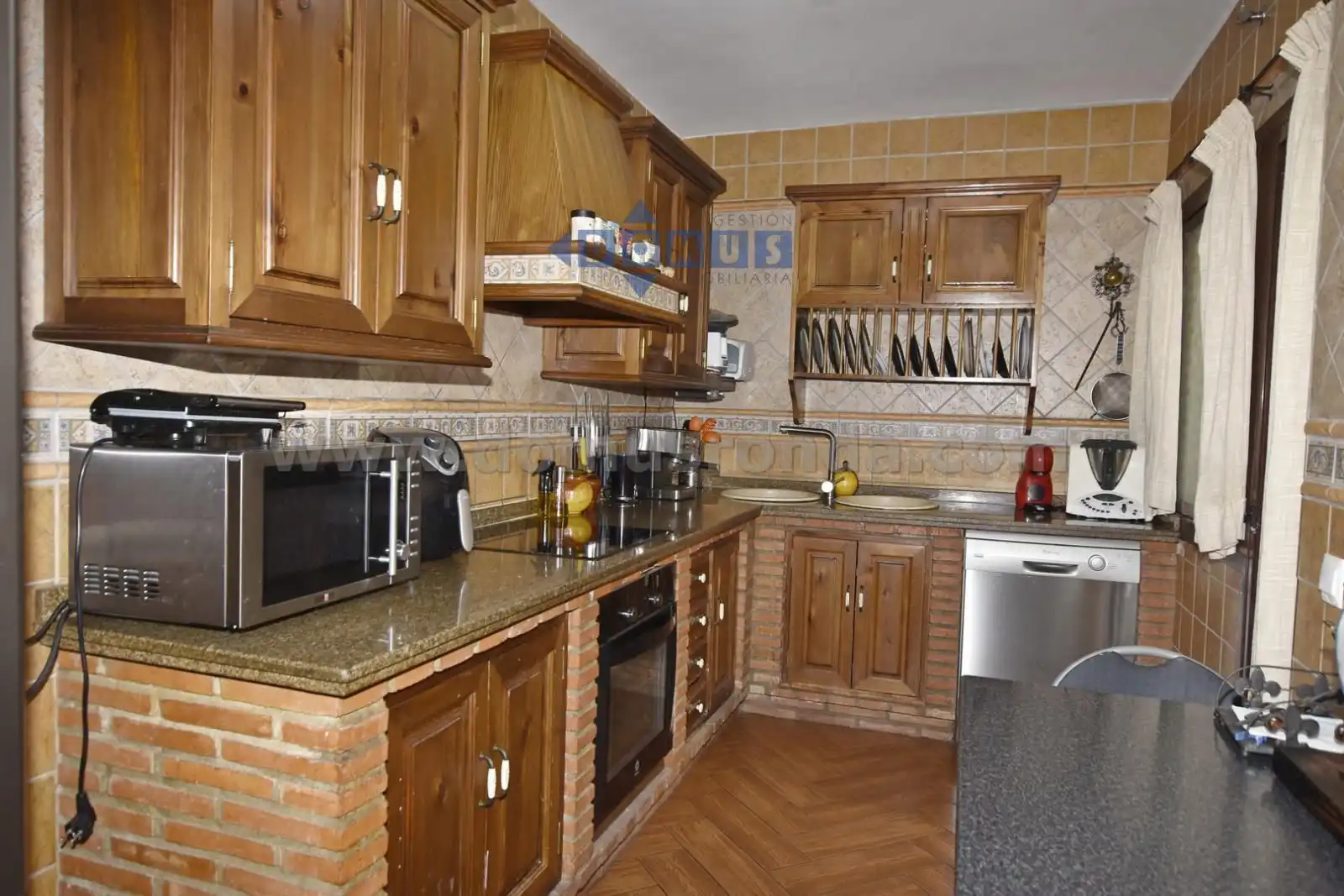 Cocina de Piso en venta en Ronda con Aire acondicionado, Calefacción y Amueblado