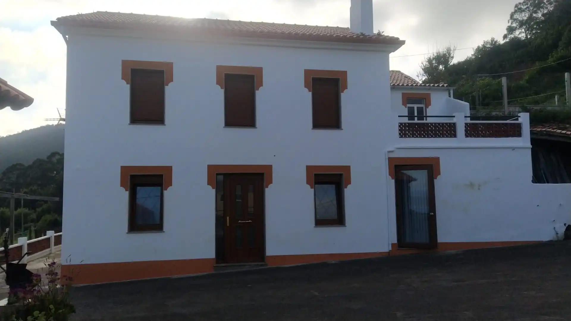 Vista exterior de Casa o chalet en venta en Cariño con Jardín privado, Parquet y Terraza