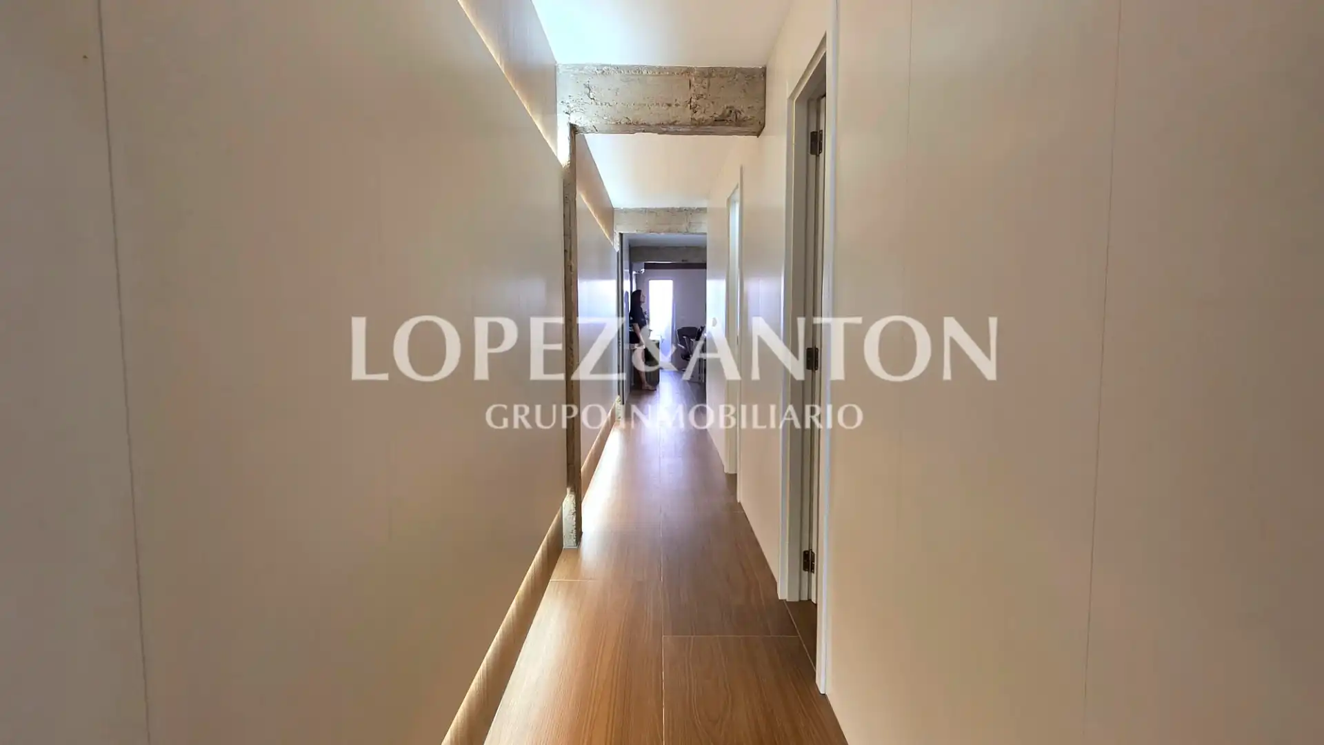 Flat for sale in L'Eliana  with Air Conditioner and Balcony