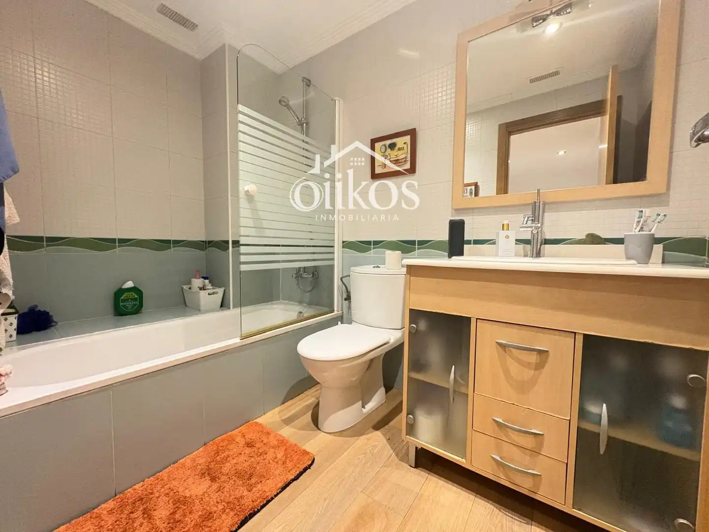 Baño de Casa adosada en venta en Salamanca con Calefacción y Balcón