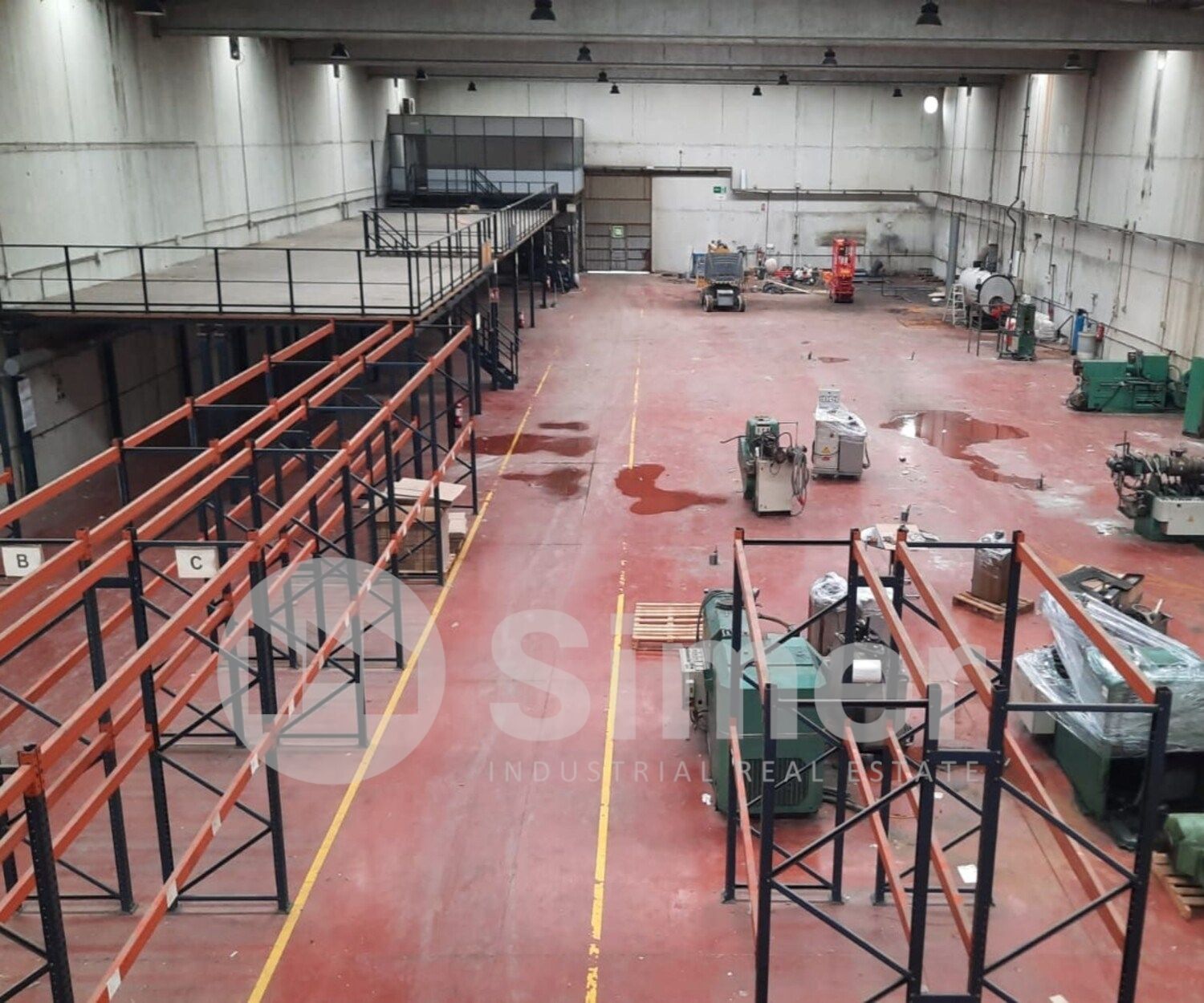 Nau industrial de lloguer a Pedregar, Montmeló
