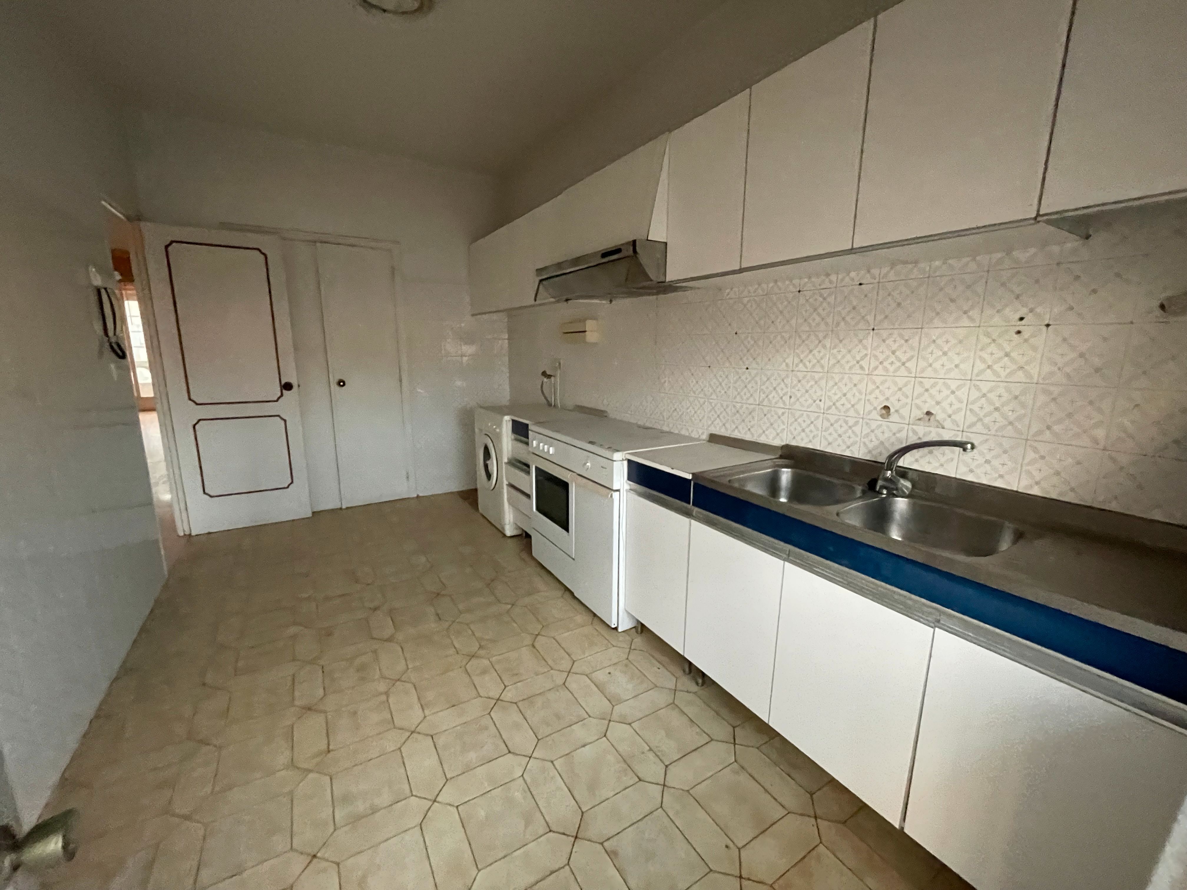 Flat for sale in Estrada Castelao, Piñeiros- Freixeiro