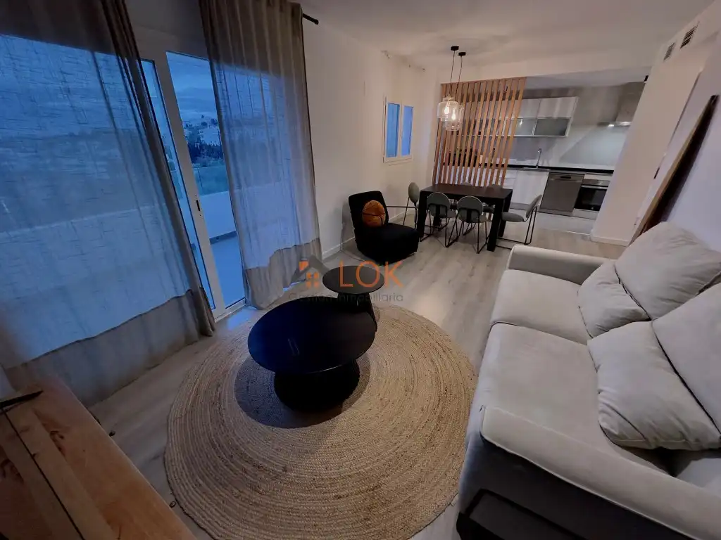 Sala de estar de Piso en venta en Rincón de la Victoria