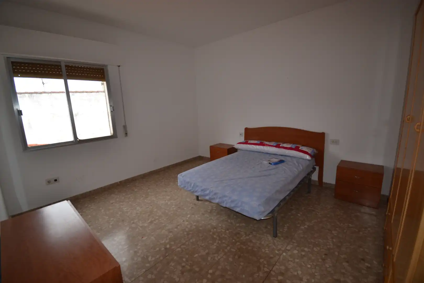 Dormitori de Pis en venda en Malpartida de Plasencia amb Calefacció, Terrassa i Moblat