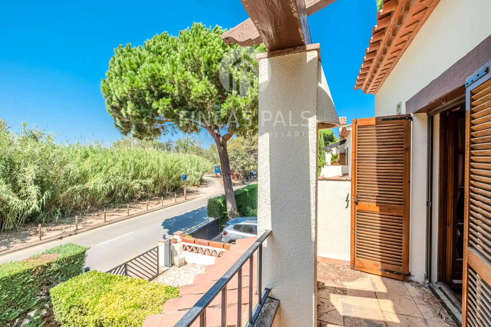 Vista exterior de Casa adosada en venda en Pals amb Aire condicionat, Calefacció i Jardí privat