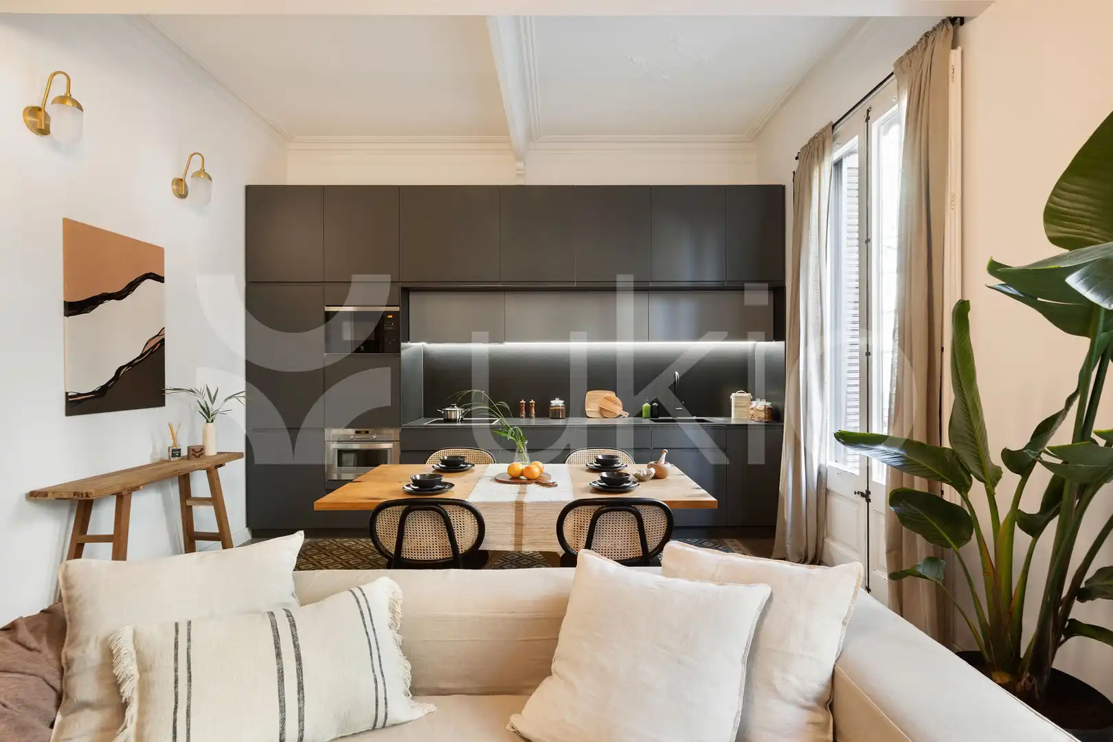 Apartamento con terraza en alquiler en Carrer de Roger de Llúria, imagen 6