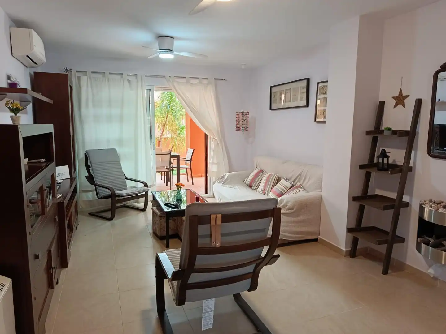 Sala d'estar de Apartament de lloguer en Cartagena amb Aire condicionat, Calefacció i Terrassa