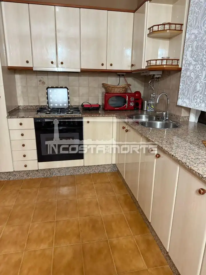 Cocina de Casa o chalet en venta en Muxía con Calefacción, Jardín privado y Trastero