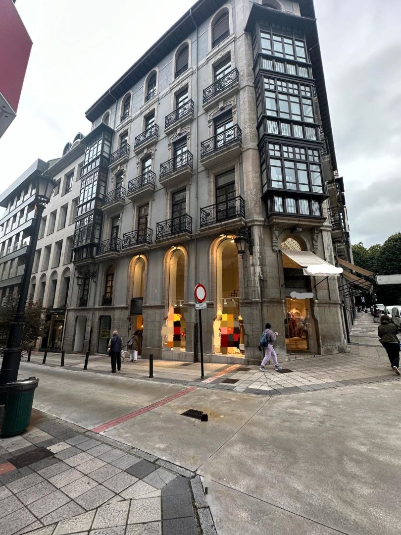 Exterior view of Premises to rent in Oviedo 