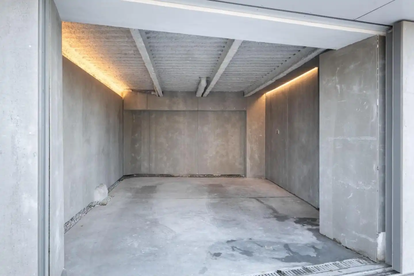 Houses for sale in A Coruña Capital   with Air Conditioner, Storage room and Balcony