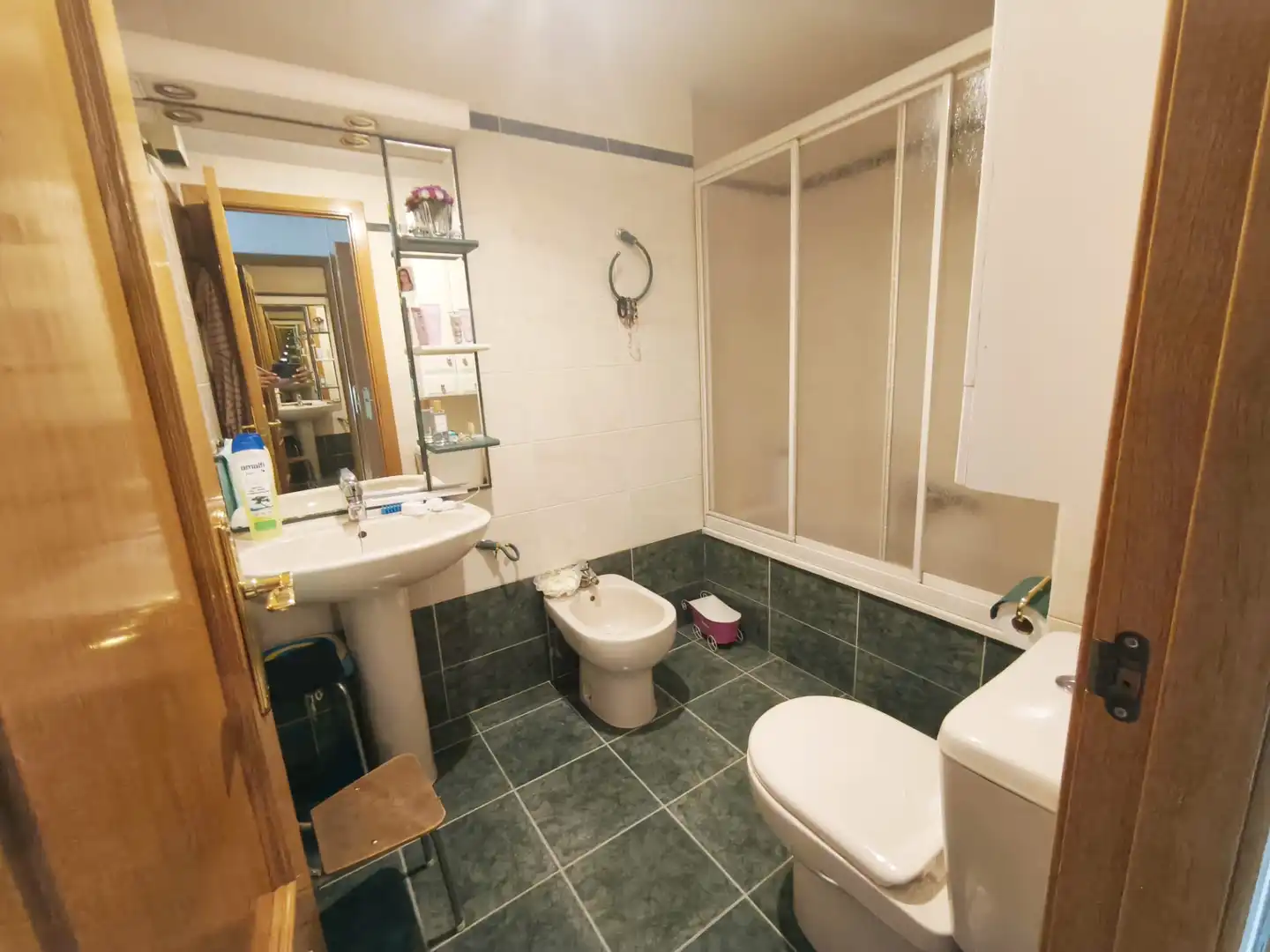 Bathroom of Flat for sale in Móstoles  with Air Conditioner, Furnished and Oven