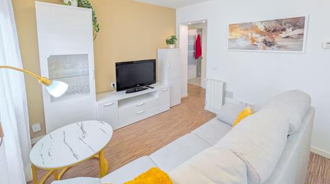 Foto 5 de Piso de alquiler en Alisal - San Román, Santander