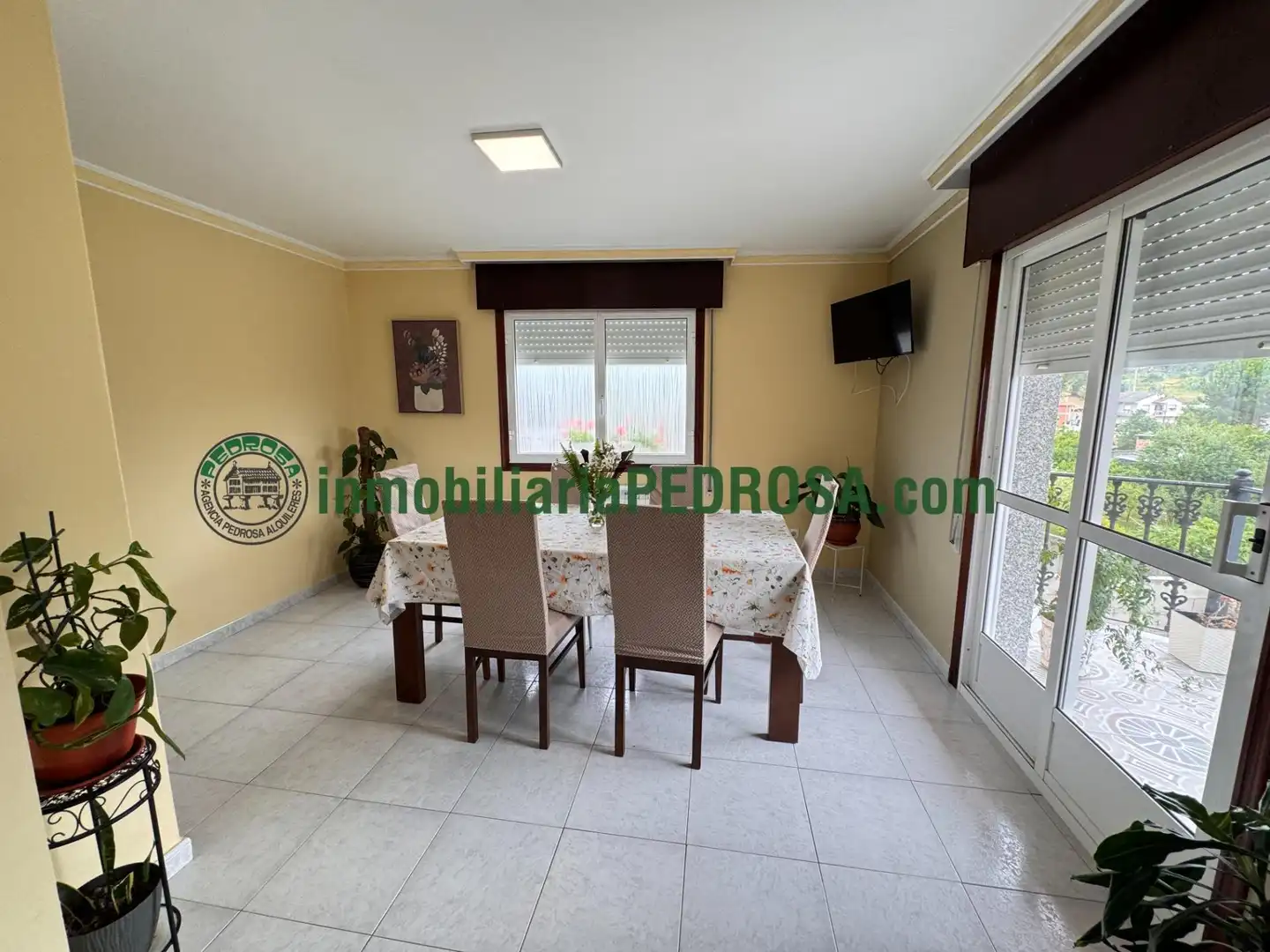 Houses for sale in PE REDONDO-S SALVADOR, San Salvador - Caeira