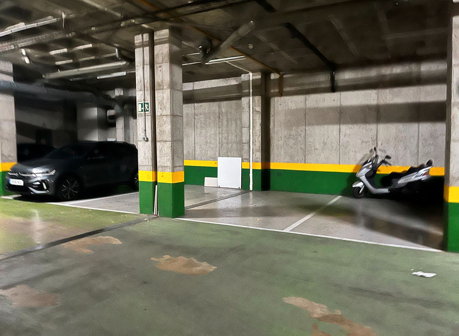 Parking of Garage to rent in Girona Capital