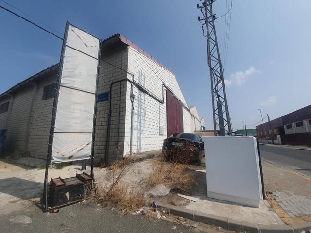 Nave industrial en Alquiler en Palmete