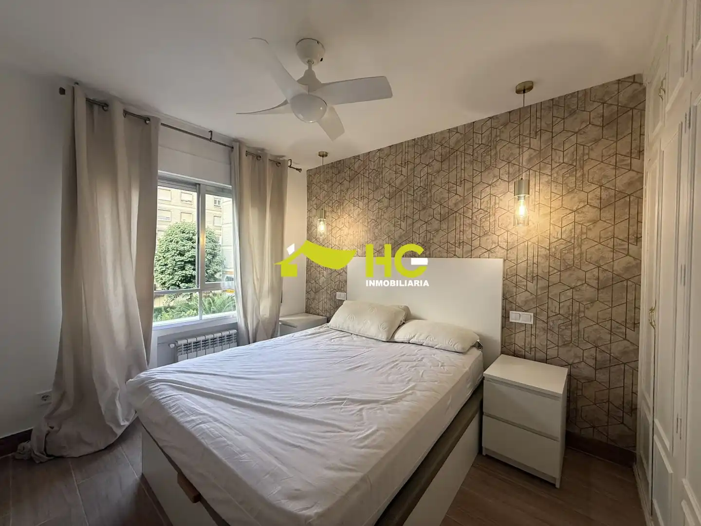 Habitación de Piso de alquiler en Alcorcón con Aire acondicionado, Calefacción y Amueblado