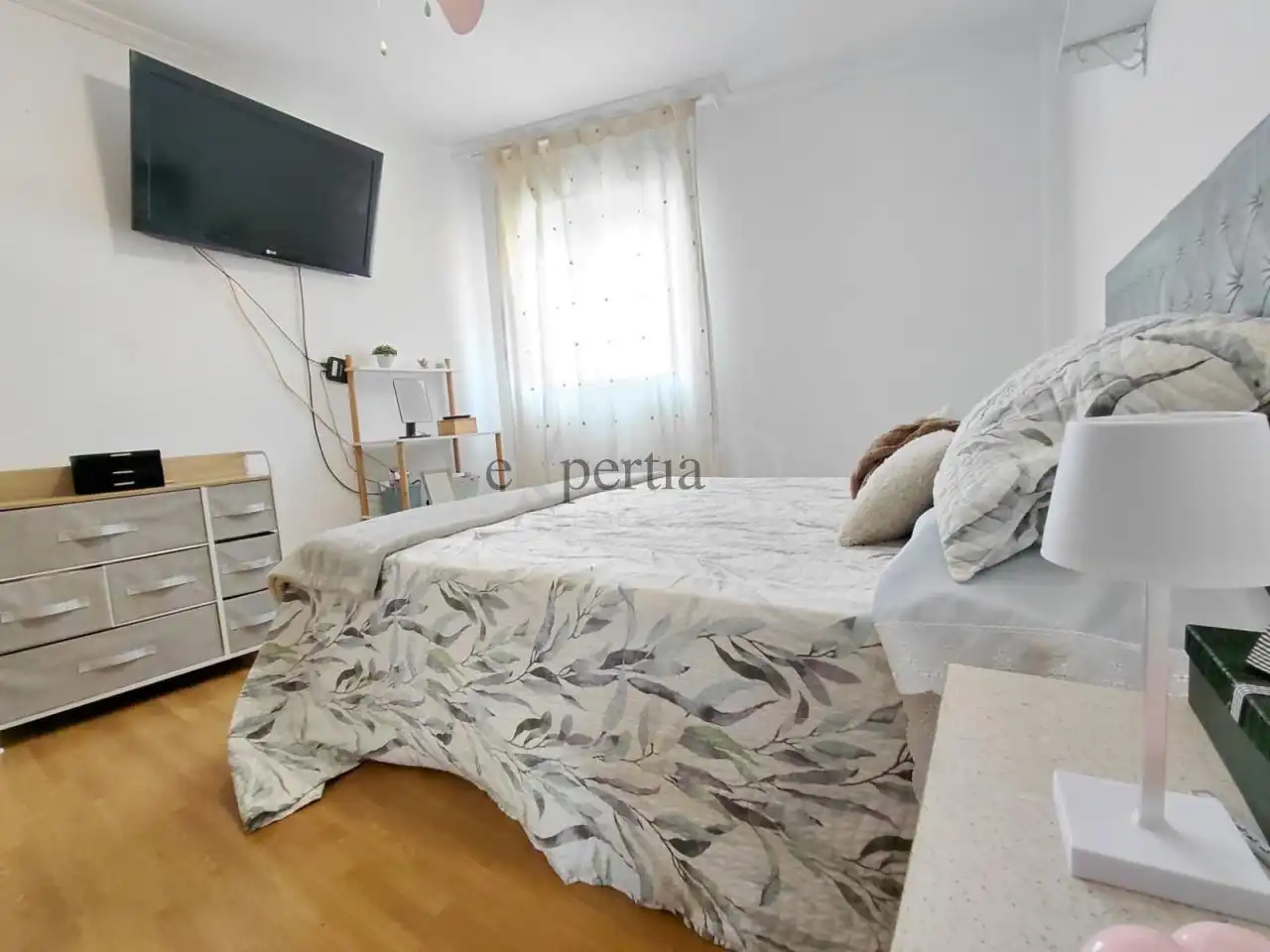 Habitación de Piso en venta en Boiro con Calefacción y Amueblado