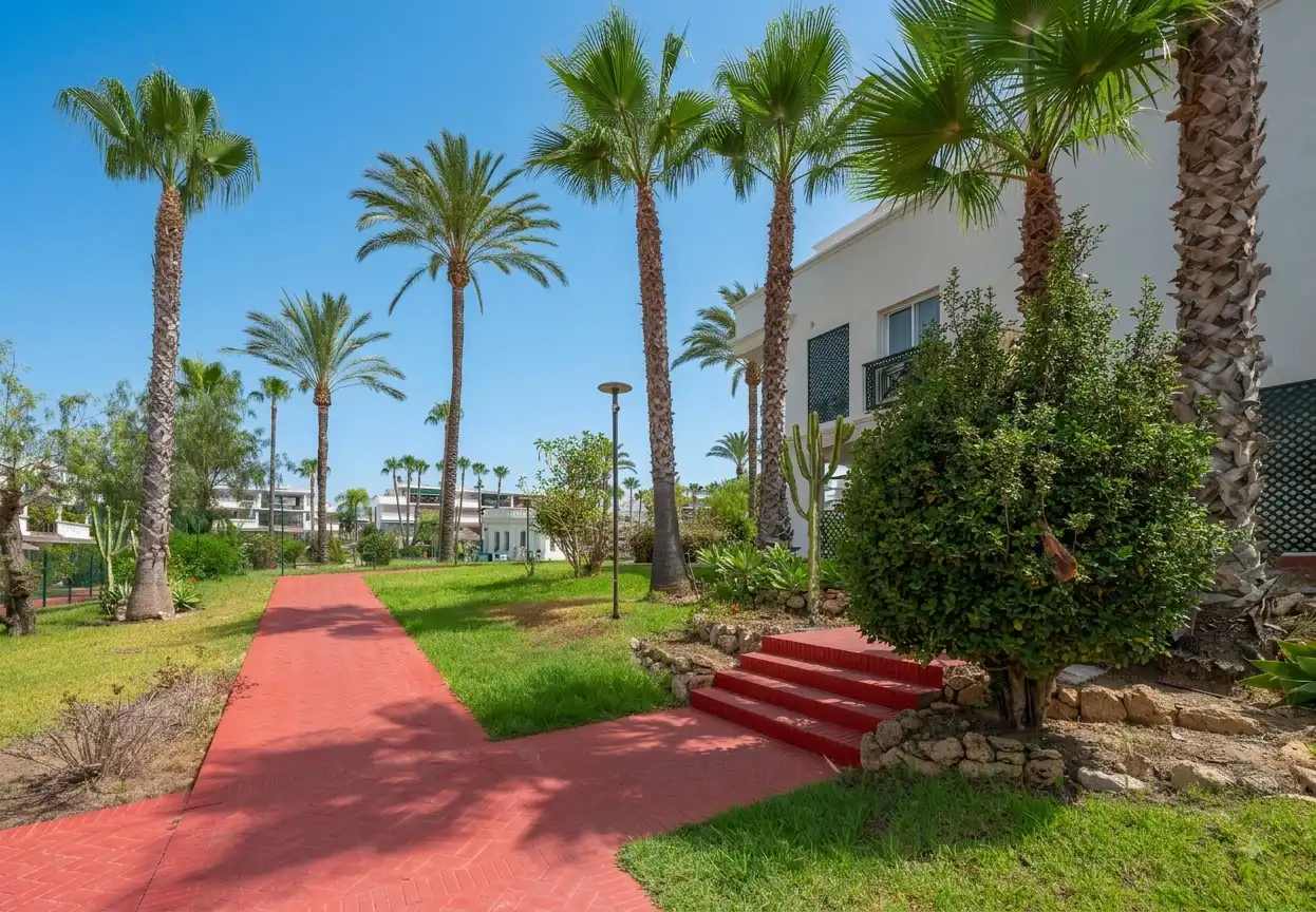 Exterior view of Flat for sale in Marbella