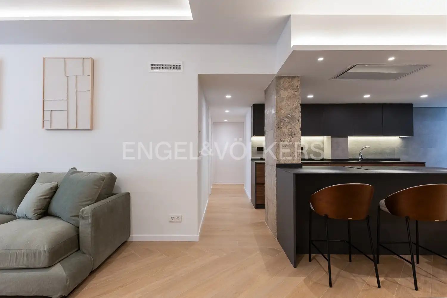Sala d'estar de Pis de lloguer en Valencia amb Aire condicionat, Calefacció i Parquet