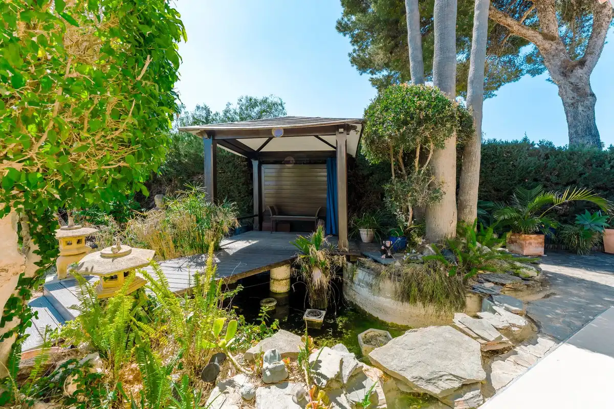 Villa mit Pool zum Verkauf in El Paraíso, imagen 17