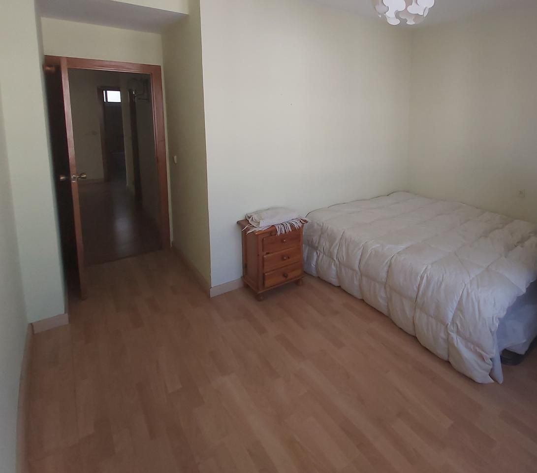 Bedroom of Flat for sale in  Madrid Capital  with Air Conditioner, Heating and Storage room
