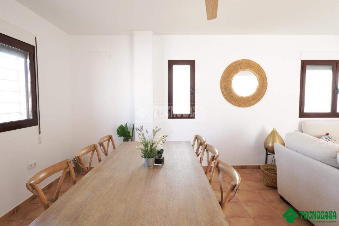Single-family semi-detached for sale in Pozo de los Frailes - Presillas - Albaricoques