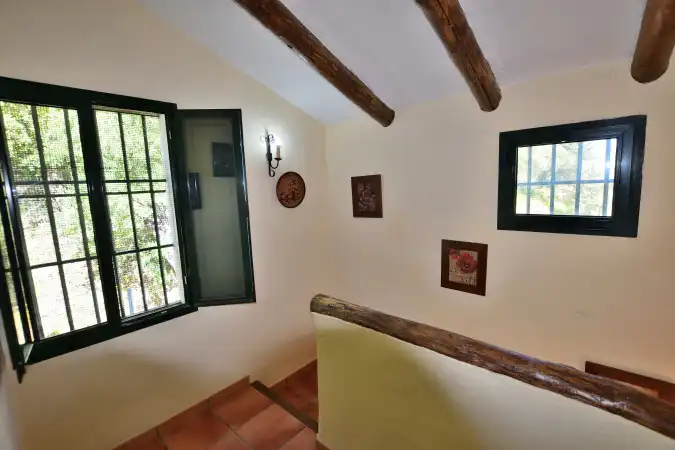 Finca rústica en venta en Zahara con Aire acondicionado, Calefacción y Jardín privado