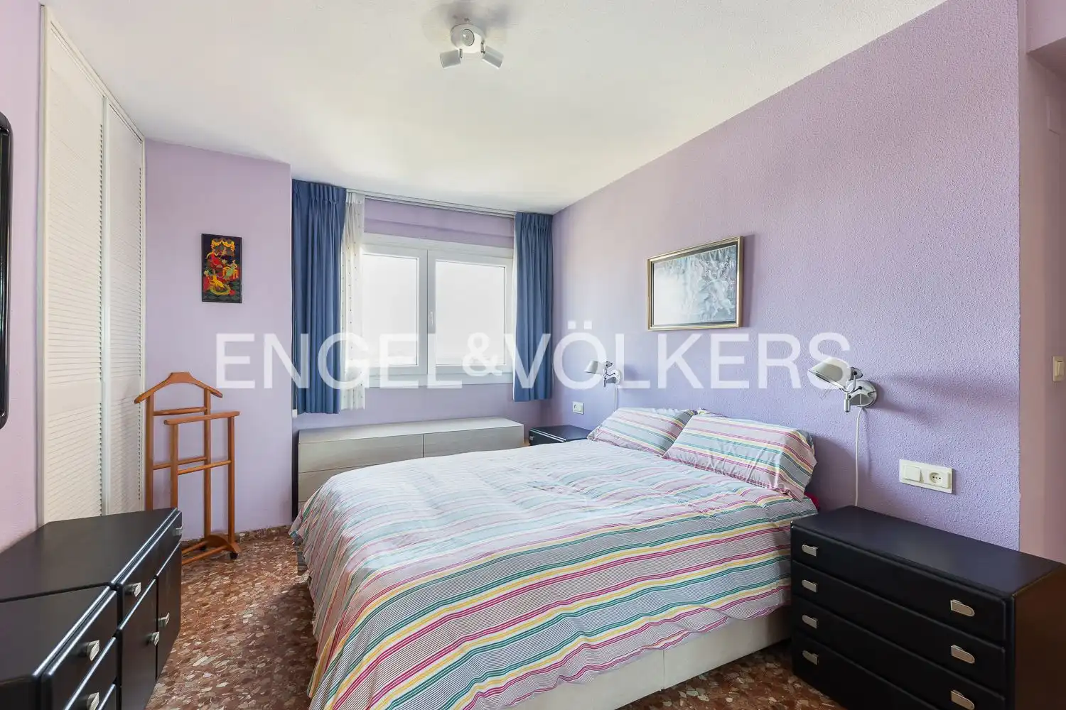 Schlafzimmer von Wohnung zur Miete in Valencia mit Klimaanlage, Heizung und Terrasse