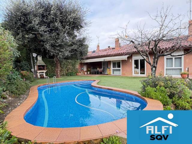 Casa-chalet en Venta en Calle Taronger en Sant Quirze Parc- Vallsuau - Castellet