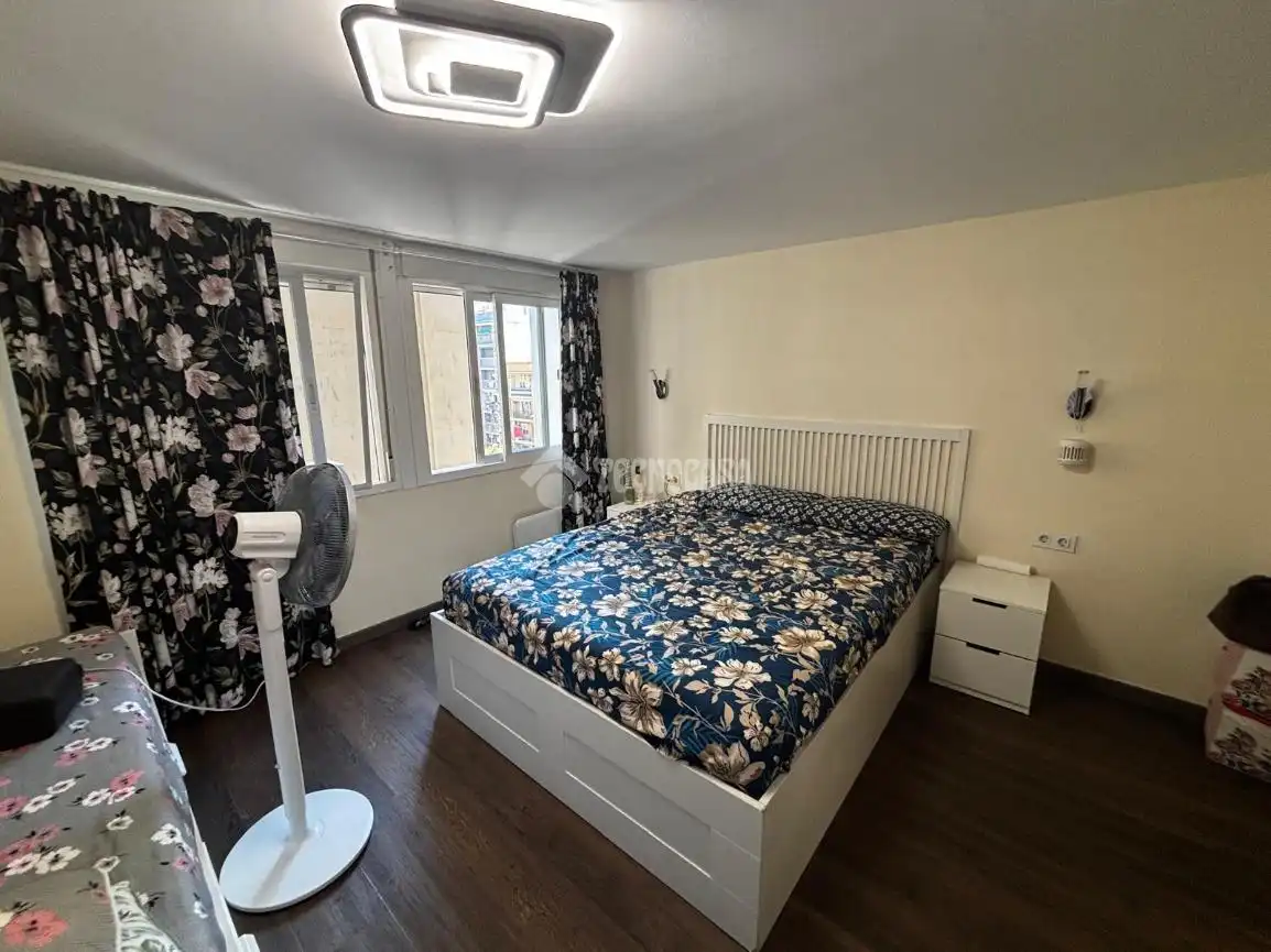 Habitación de Piso en venta en Valencia con Aire acondicionado