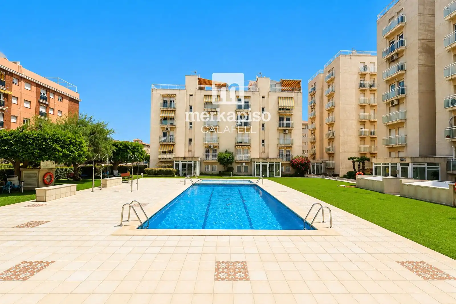 Piscina de Ático en venta en Calafell con Aire acondicionado, Calefacción y Terraza