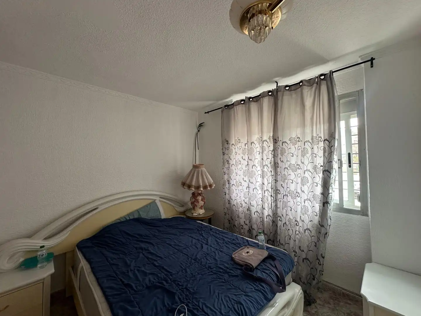 Habitación de Apartamento en venta en Alicante / Alacant con Aire acondicionado, Amueblado y Balcón