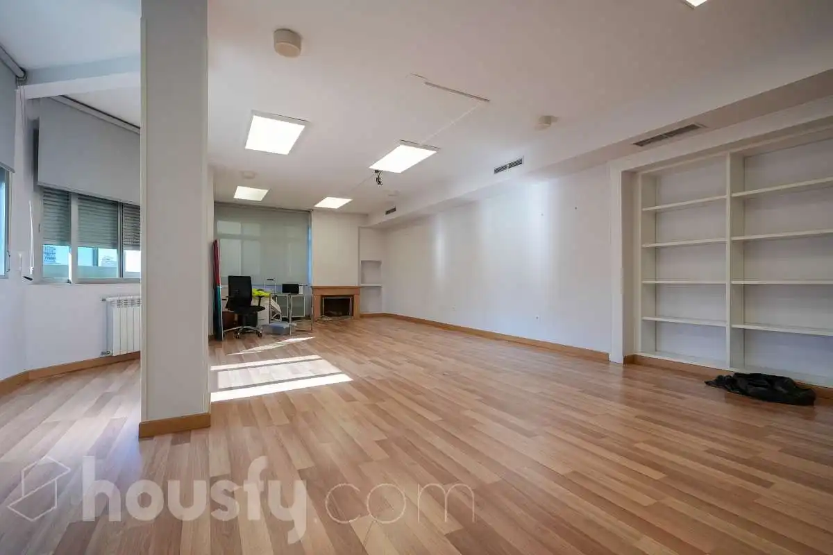 Piso en venta en Madrid con Aire acondicionado, Calefacción y Terraza