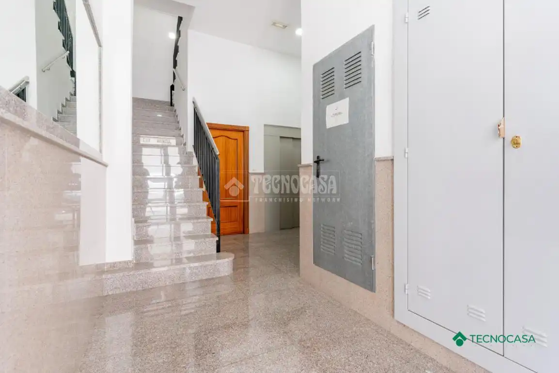 Wohnung zum Verkauf in Vícar mit Klimaanlage, Heizung und Terrasse