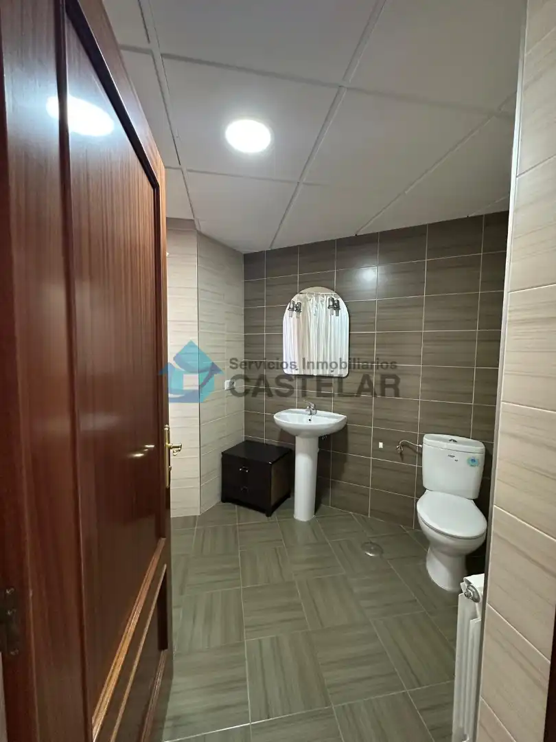 Badezimmer von Wohnung zum Verkauf in Oliva de la Frontera mit Möbliert