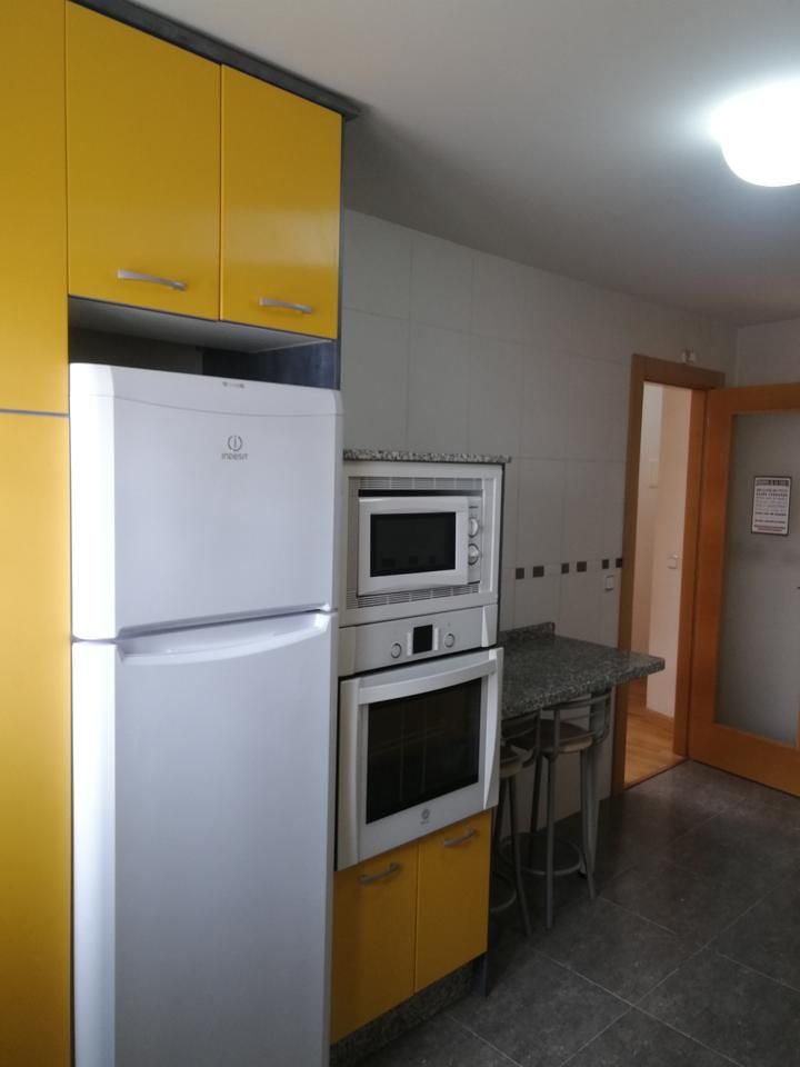Cocina de Piso en venta en Villares de la Reina con Calefacción