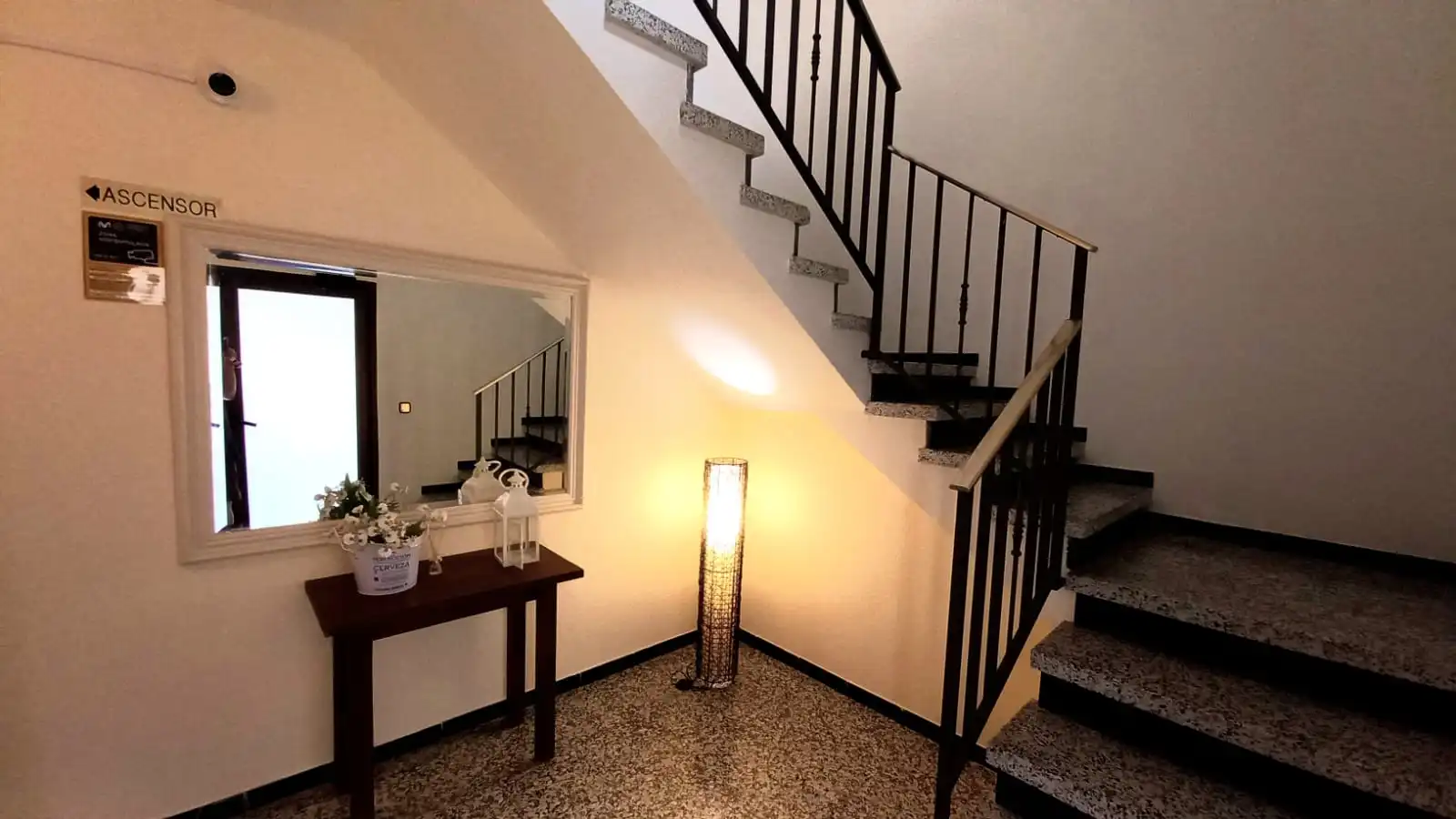 Estudio de alquiler en Llançà con Calefacción, Terraza y Amueblado
