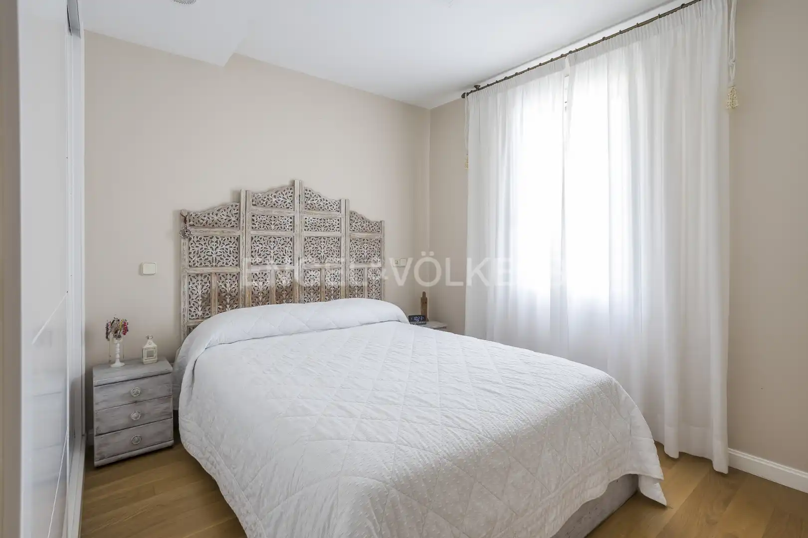 Habitación de Casa o chalet en venta en Madrid con Calefacción y Jardín privado