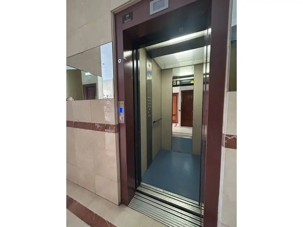 Piso en venta en Oviedo  con Calefacción, Parquet y Trastero