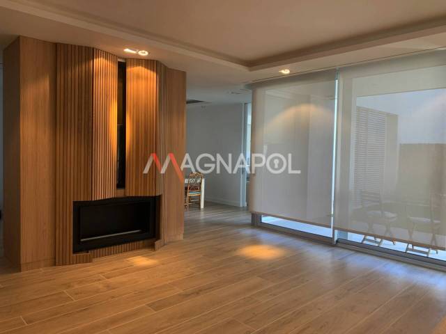 Casa adosada en Alquiler en Urbanización La Moraleja